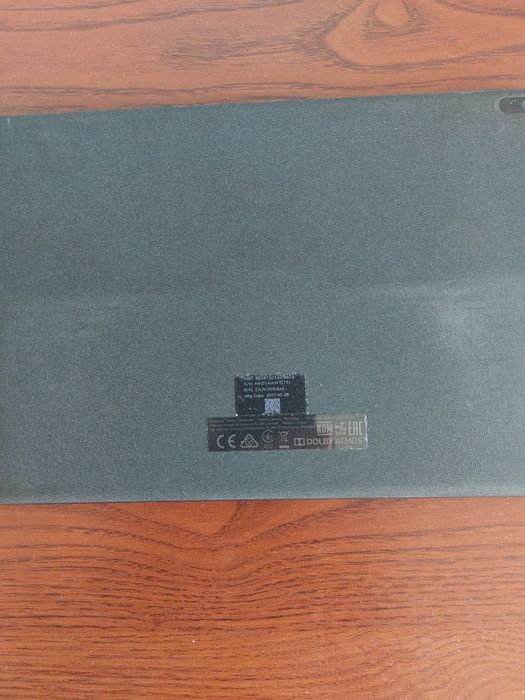Планшет Lenovo Tab 4 10.1" 16GB Android WiFi + LTE
