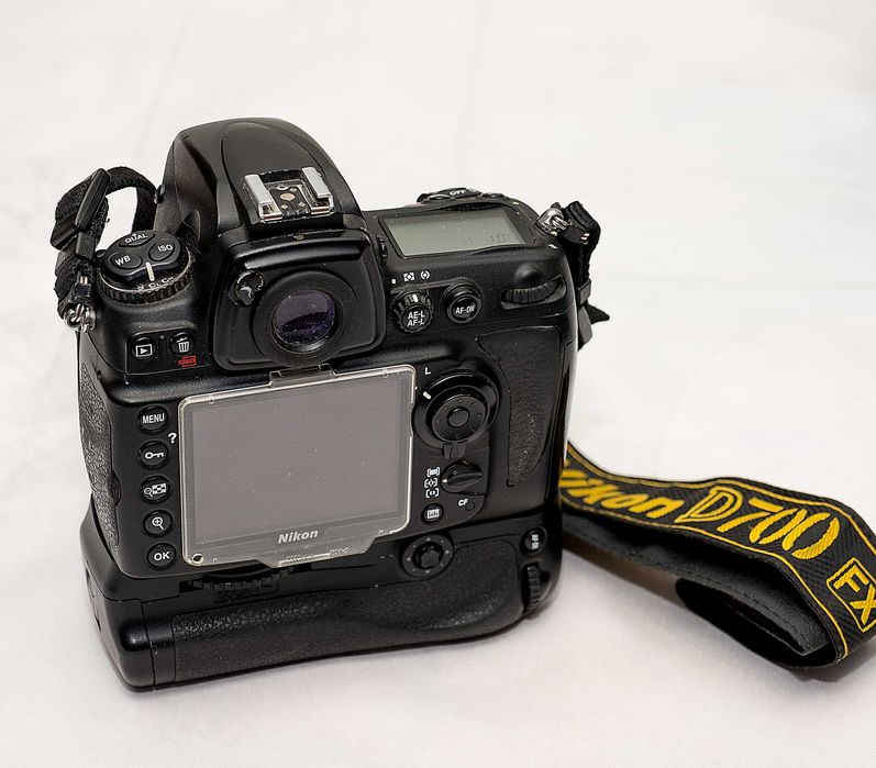 Nikon D700 Ful Frame