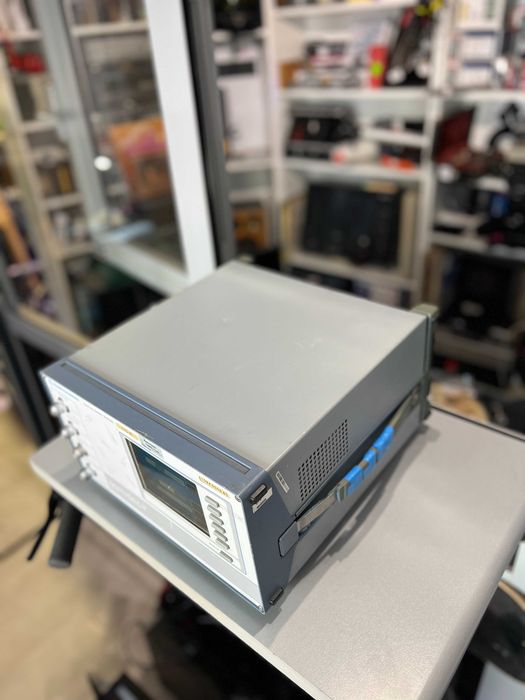 Tester radiokomunikacyjny Rohde & Schwarz CTS65