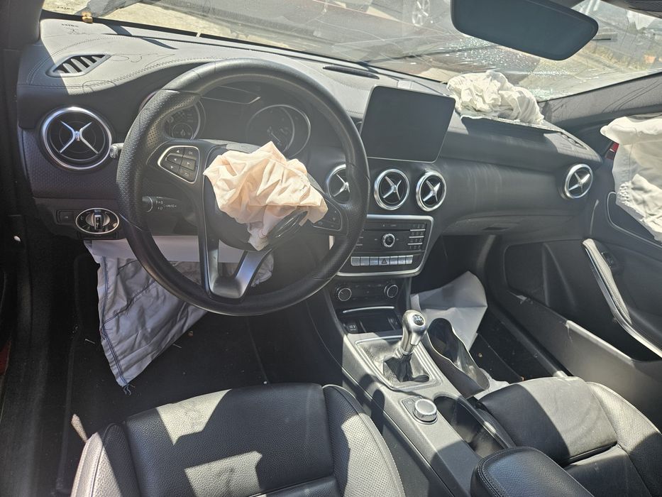 Mercedes-Benz Class A 200 CDi de 2017 para peças