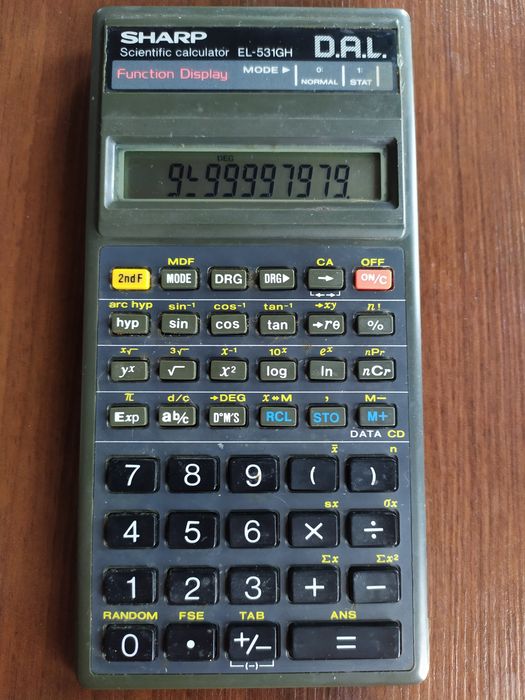 Вінтажний інженерний калькулятор Sharp EL-531GH
