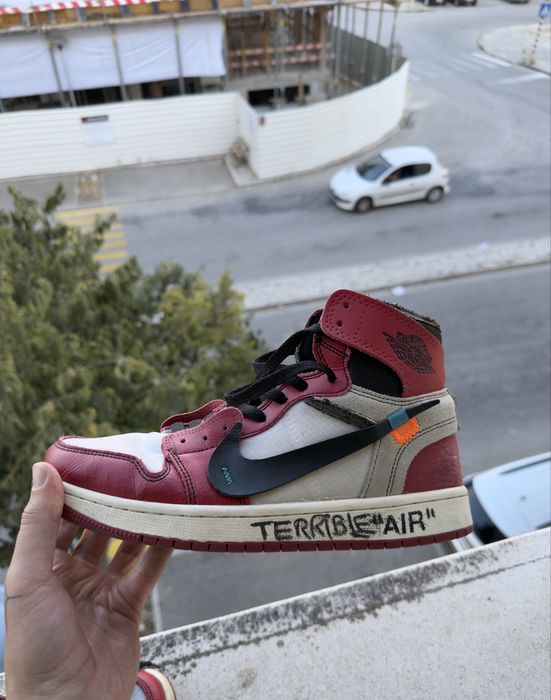 Nike air jordan chicago off white