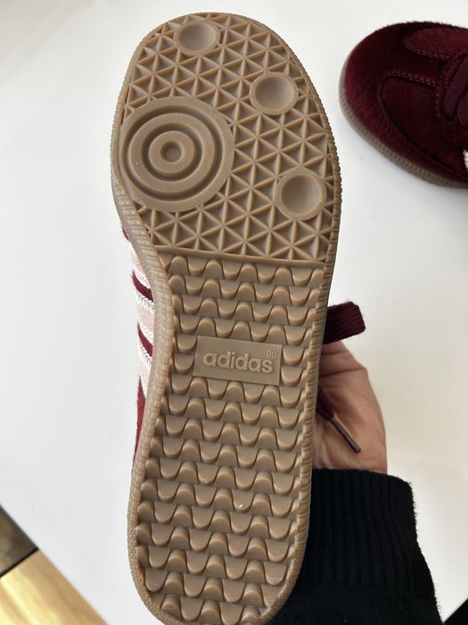 Adidas Samba og bordeaux pelo poney