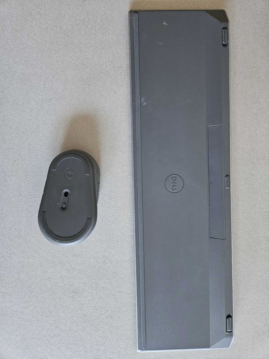 Combo Rato + Teclado Dell Multidispositivo - KM7321W