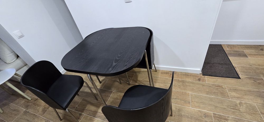 Mesa fusion com 4 cadeiras