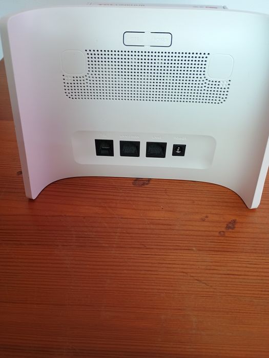 Router TCL Linkhub CAT 6 HH63V1 na kartę
