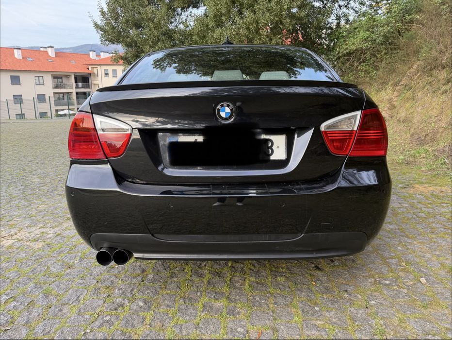 BMW 320D / preto / 2006