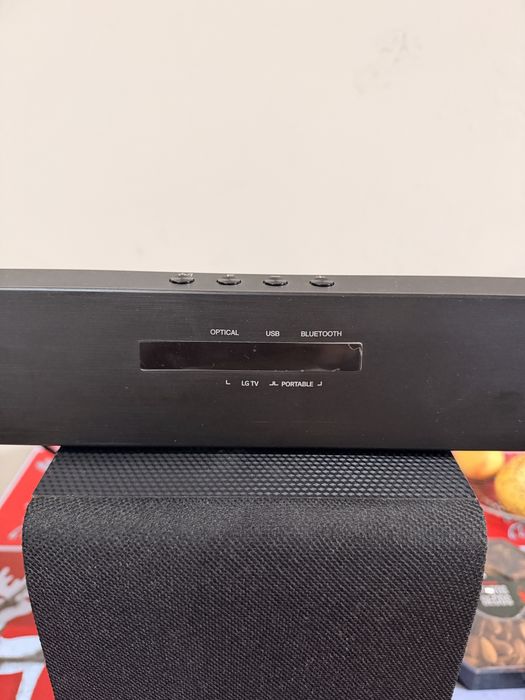 Soundbar LG com subwoofer