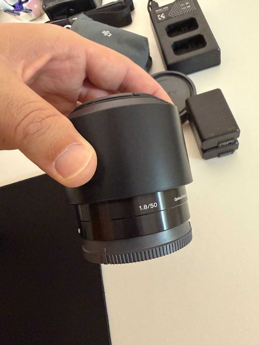 Sony ZV-e10 4/18-105mm e 1.8/50mm