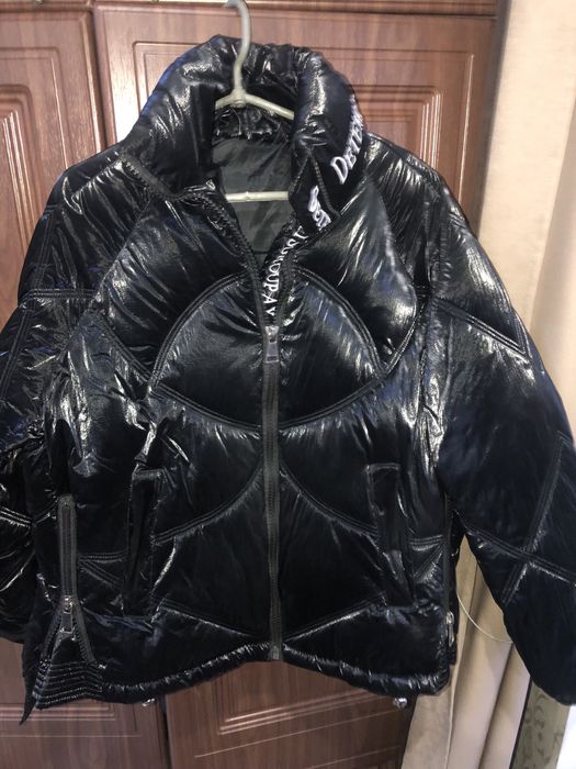 Продам жіночу куртку 500 грн.