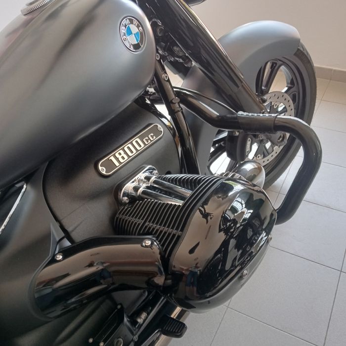 BMW r18 roctane vendo/troco