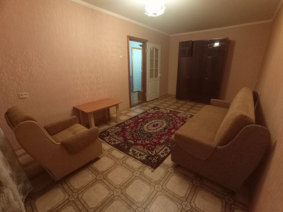 Оренда 1-к/к. 5/9  панельна Намив