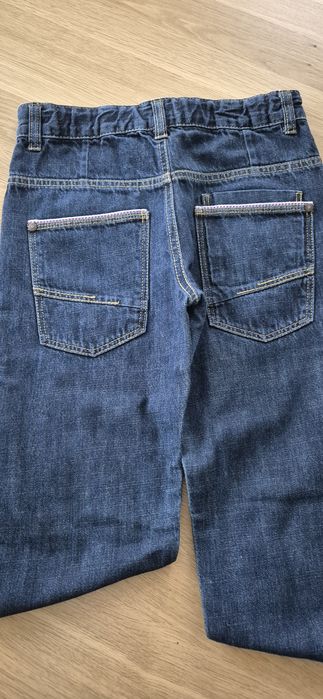 Spodnie jeans, chłopięce.