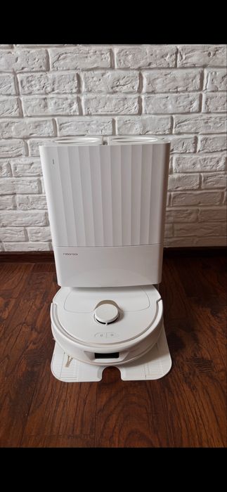 Робот-пилосос миючий RoboRock Q Revo Pro White