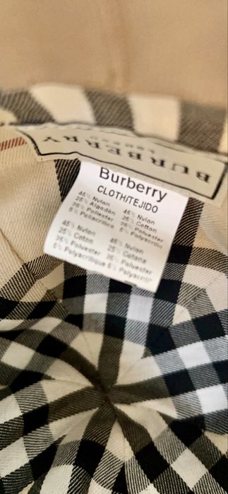 Boina Burberry em verde tropa escuro