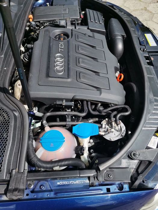 silnik kompletny audi vw skoda 1.6 tdi cay cayc 77kw 105 km