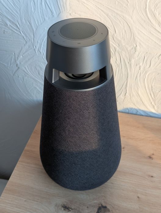 Колонка LG XBOOM 360