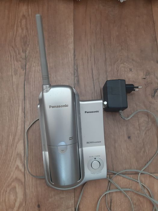 Продам радіотелефон Panasonic б/в
