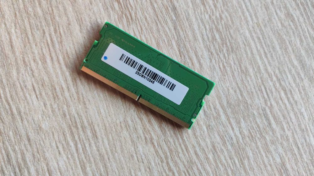Memória Samsung 8GB DDR5 4800MT/s para portátil