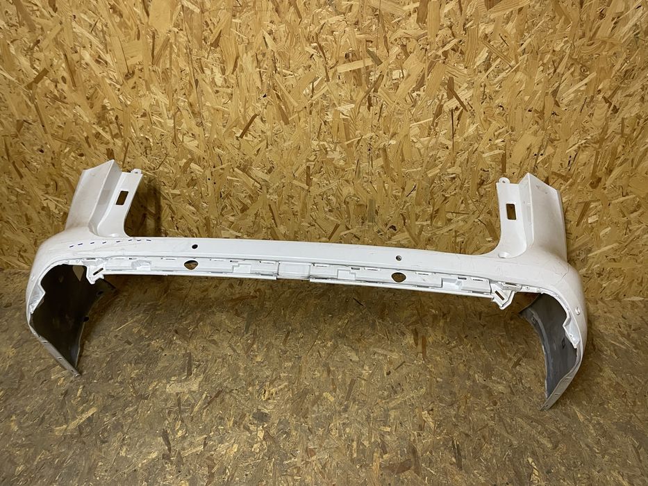 Задній бампер  Toyota Highlander 4 2019-2023 рік  Оригінал