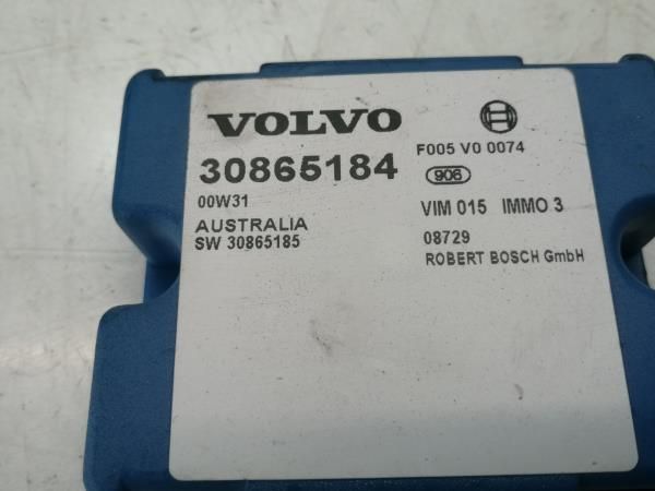 Centralina do fecho central VOLVO V40 Combi (VW)