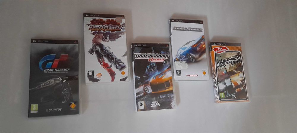 Jogos PSP UMD  4 unidades