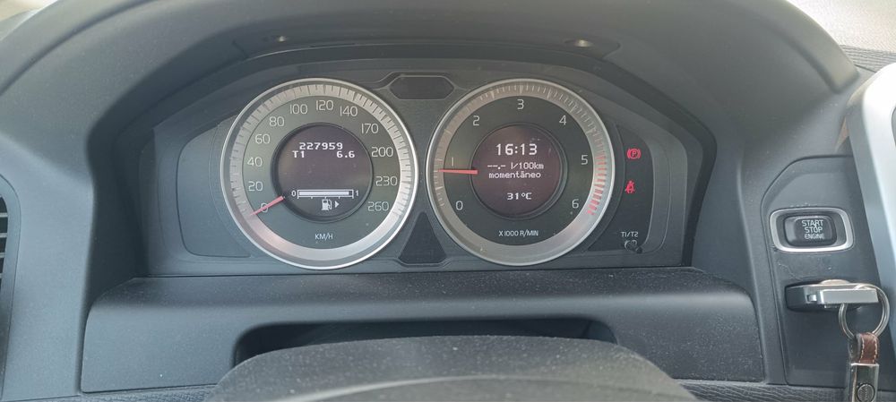 Volvo XC60 D3 2011