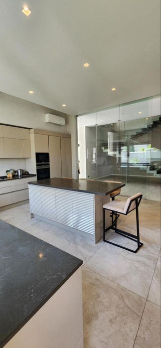 Продажа / Дом / Посёлок Совиньон, Одесса