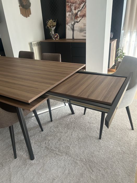 Mesa de Jantar Extensível Antarte Oslo + 4 Cadeiras