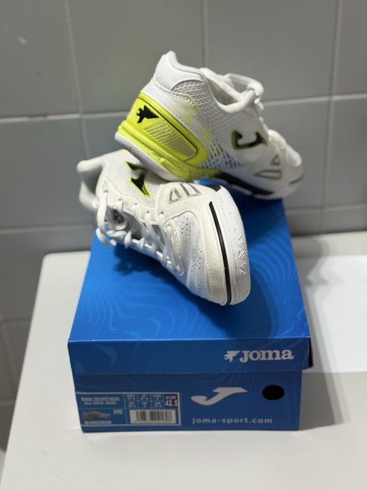 Sapatilhas Joma como novas
