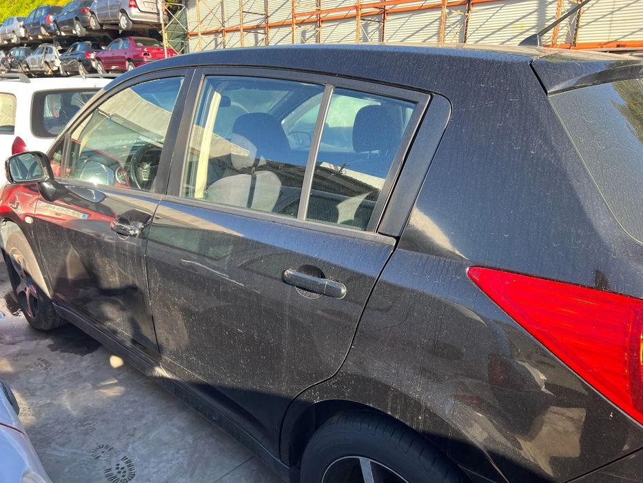 Para peças NISSAN Tiida Hatchback (C11)