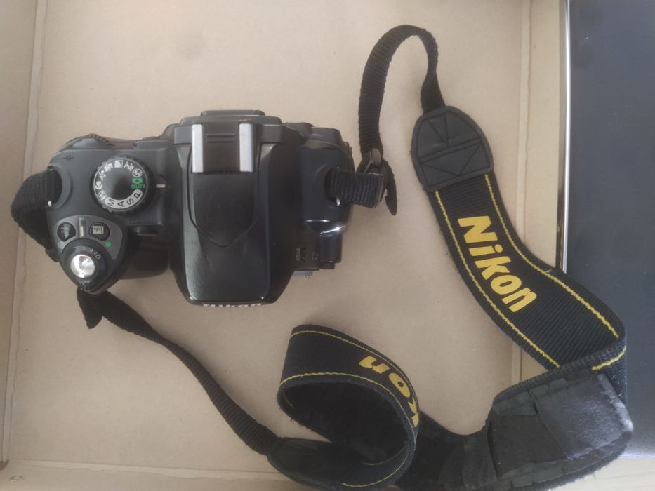 Nikon D40 Digital Camera64752024264323121