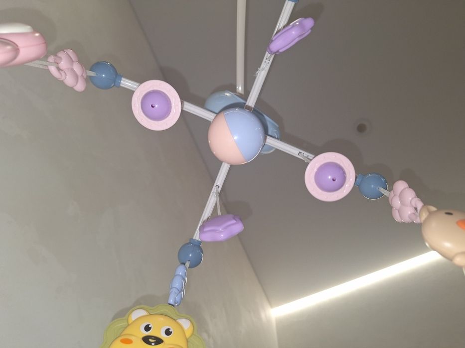 Мобіль на ліжечко