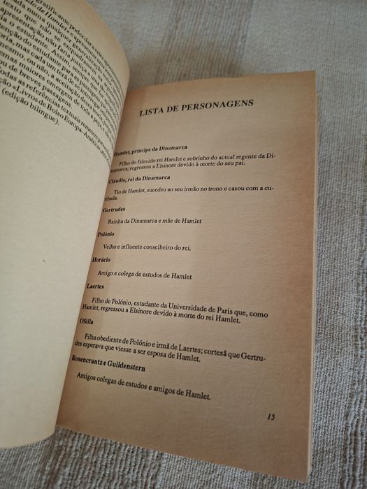 Hamlet de Shakespeare livro de apoio da Europa América