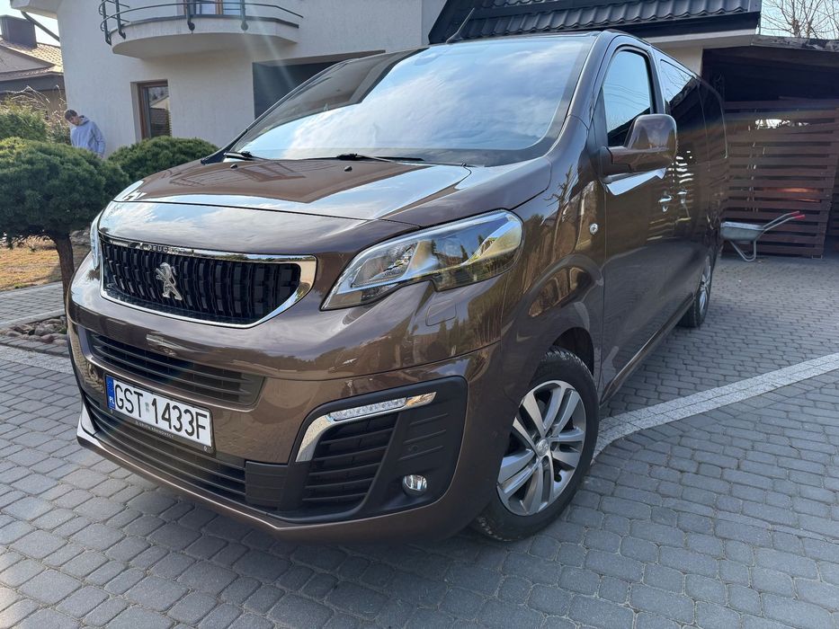 Peugeot Traveller Salon Polska