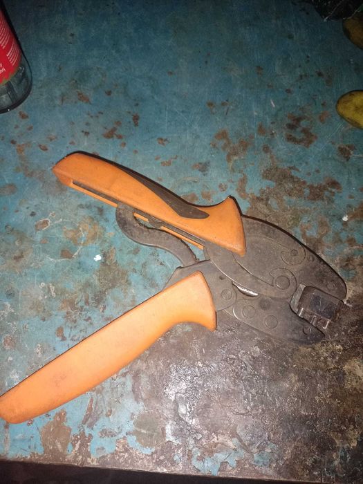 Szczypce zaciskowe do tulei PZ6 roto weidmüller