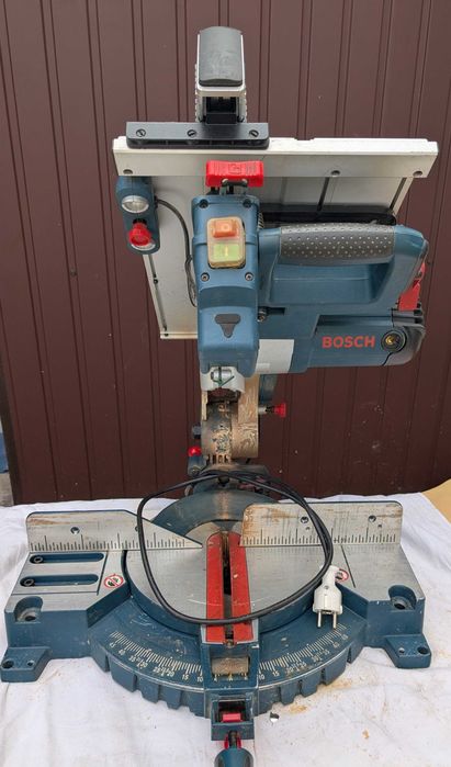 Piła Bosch GTM12JL