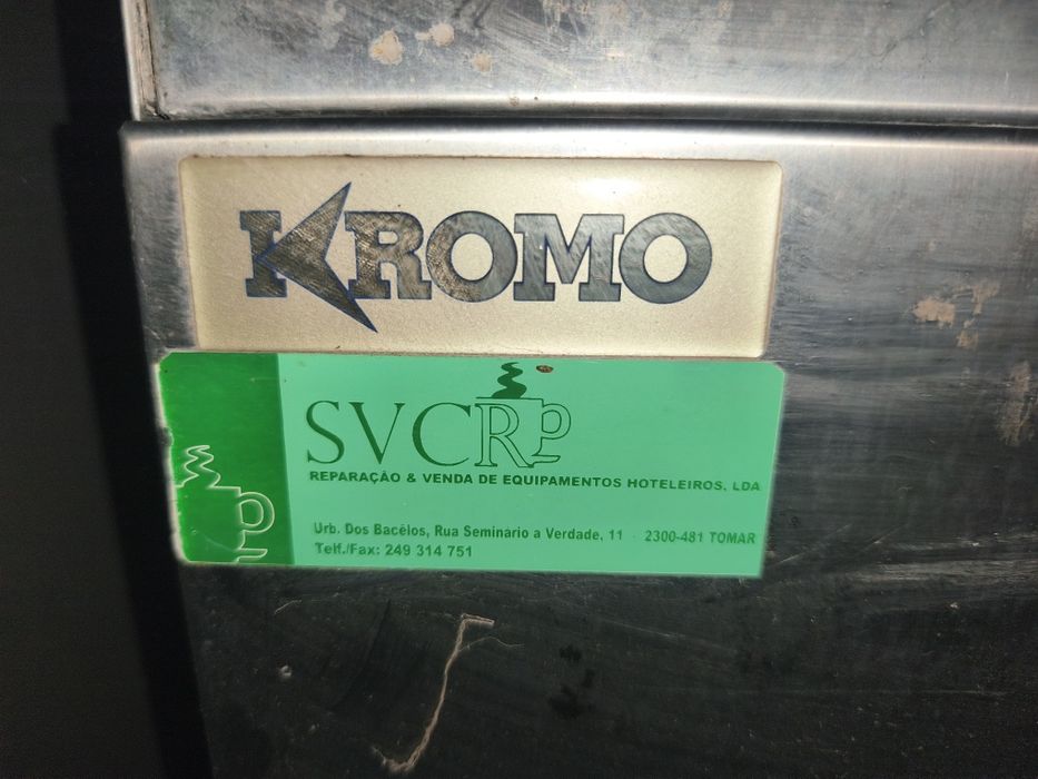 Máquina de lavar industrial