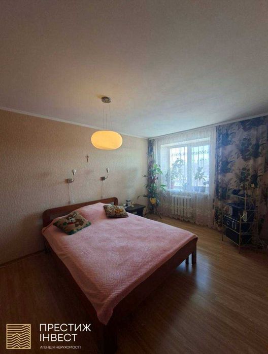 Продаж 2 кімнатної квартири по вулиці Йови