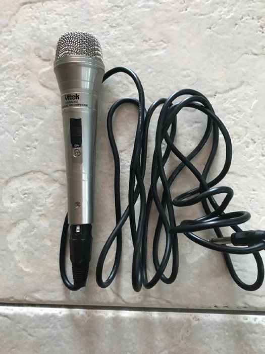 Караоке микрофон