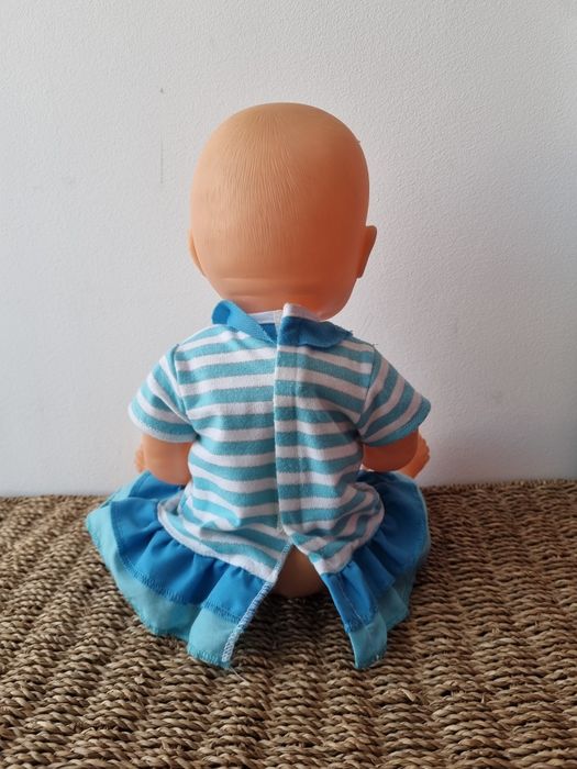 Boneca Nenuco faz xixi