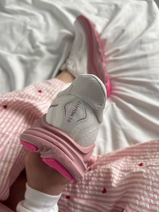 FIRE!HOKA ONE ONE Clifton 10 'Rose Cream Dried Rose' 36 - 41 кліфтон