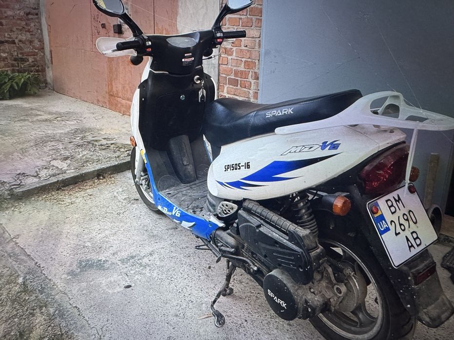 Продам скутер Spark 150cm3