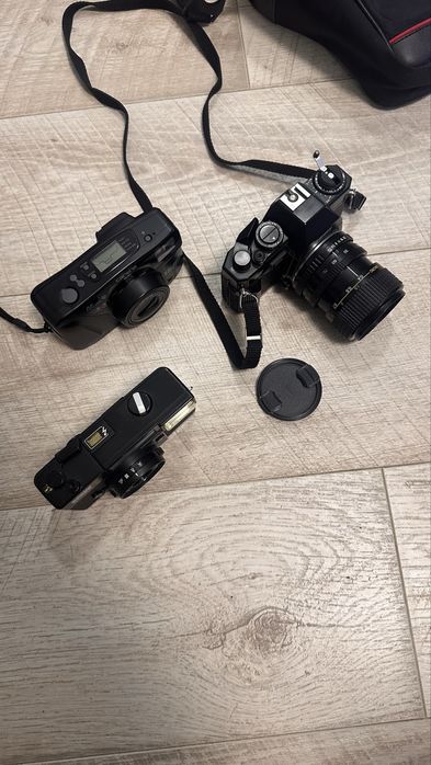 Фотоапарати Revue Carena