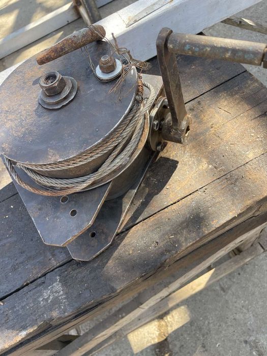 Черв'ячна лебітка