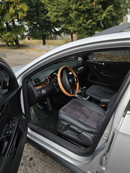 Volkswagen Passat 2009 VIN WVWZZZ3CZ9E000402 фото оголошення 6 з 8