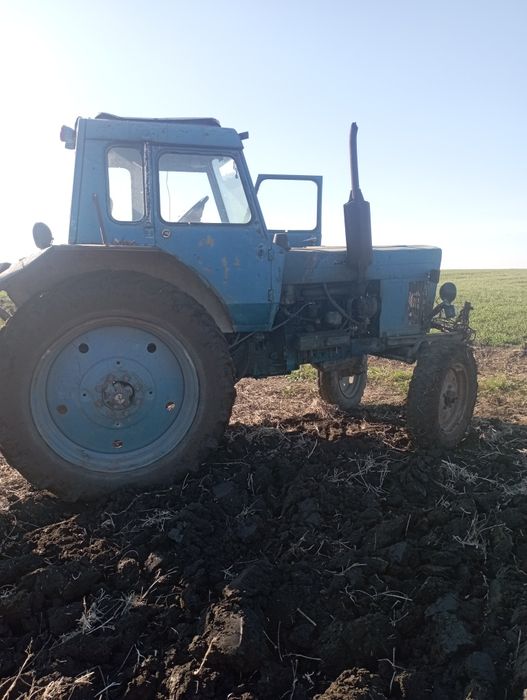 Продам трактор мтз80