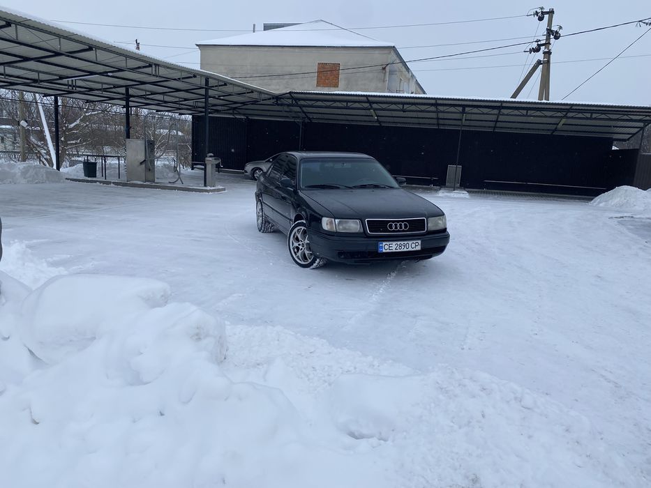 Продам Ауді  2,8