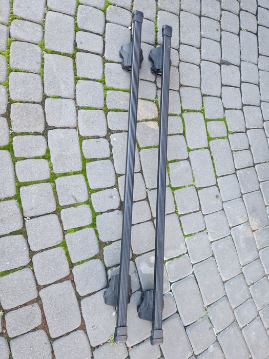 Belki dachowe THULE  uniwersalne na relingi otwarte