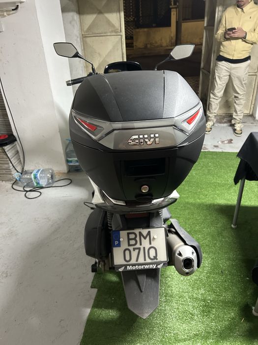 PCX 2024 - como nova 11 500kms